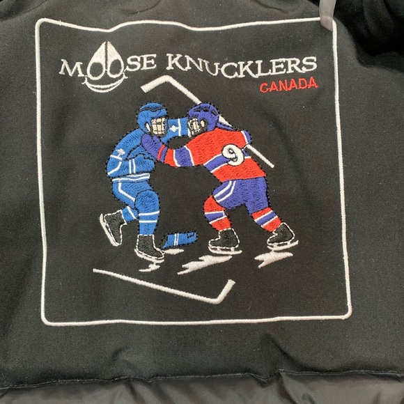 Kids size medium unisex Moose Knuckle Bomber Jacket - Picture 7 of 8